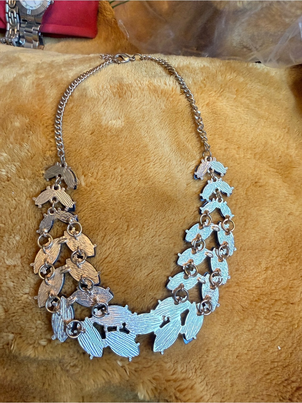 Black Crystal Leaf Statement Necklace - Unbranded - Picture 3 of 3